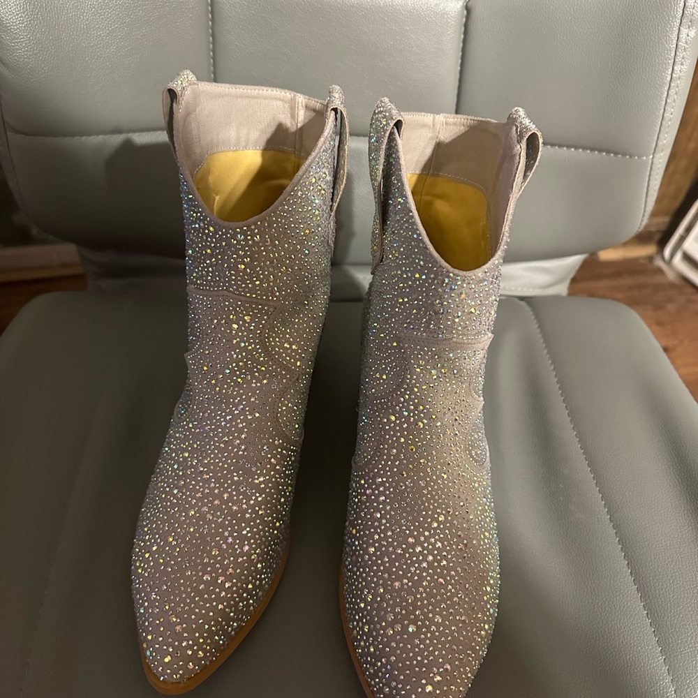 Rhinestone cowboy boots by miss heel